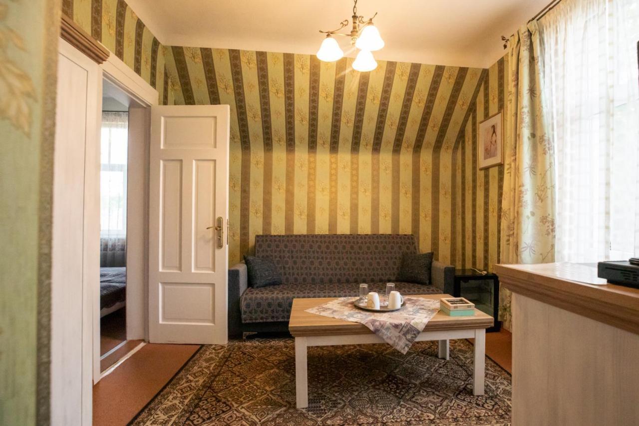 City Center Kakis B&B スィグルダ エクステリア 写真